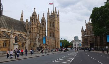 News Photo 3 - U.K. - Special Annoucements - olymrecesno