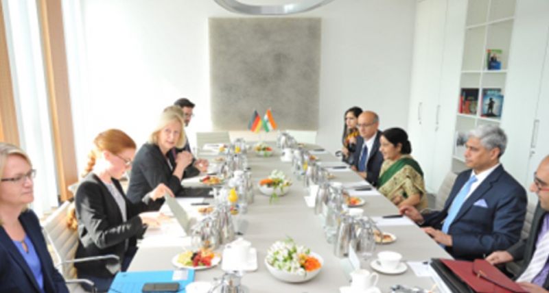 Germany - Education - sushma_in_germany_students News Photo 1 - Germany - Education - sushma_in_germany_students