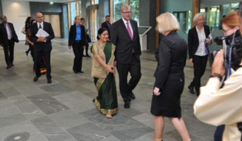 News Photo 2 - Germany - Education - sushma_in_germany_students