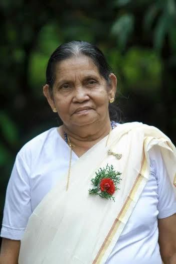 News Photo 1 - U.K. - Condolence - obituary_of_clara_in_london