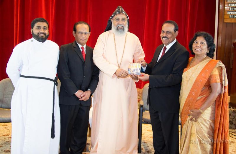 News Photo 1 - America - Arts-Literature - cd_sadhu_k