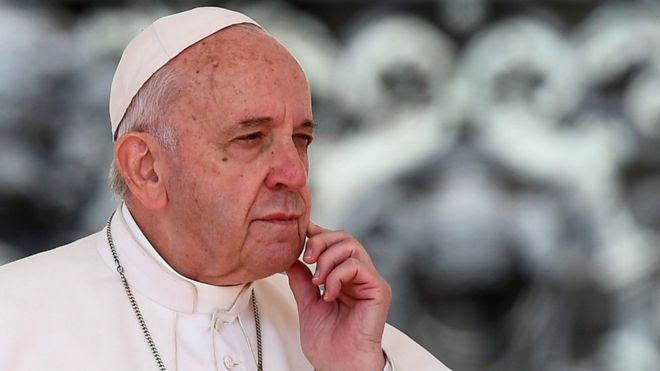 News Photo 1 - Europe - Otta Nottathil - 10520193pope