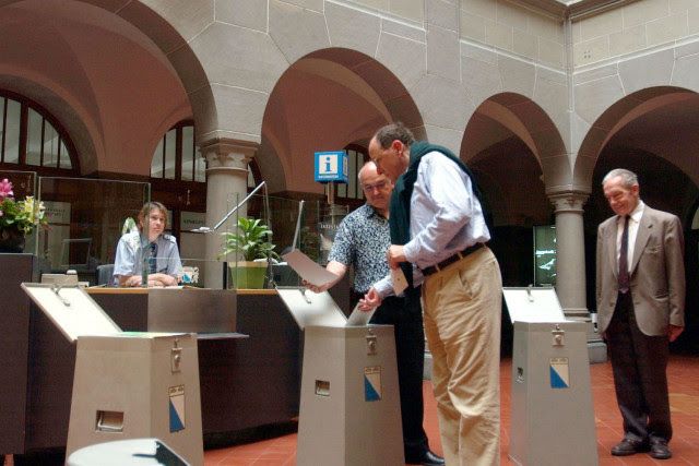 News Photo 1 - Europe - Otta Nottathil - 11020195swiss