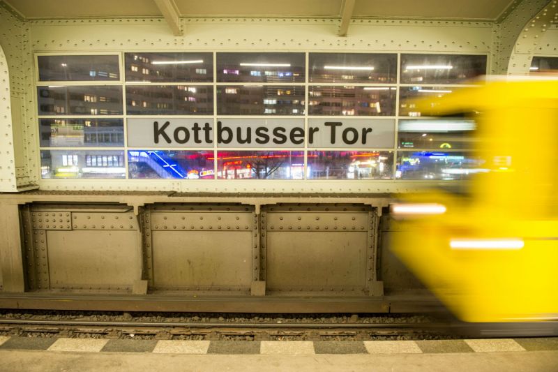 News Photo 1 - Germany - Otta Nottathil - 311020192train