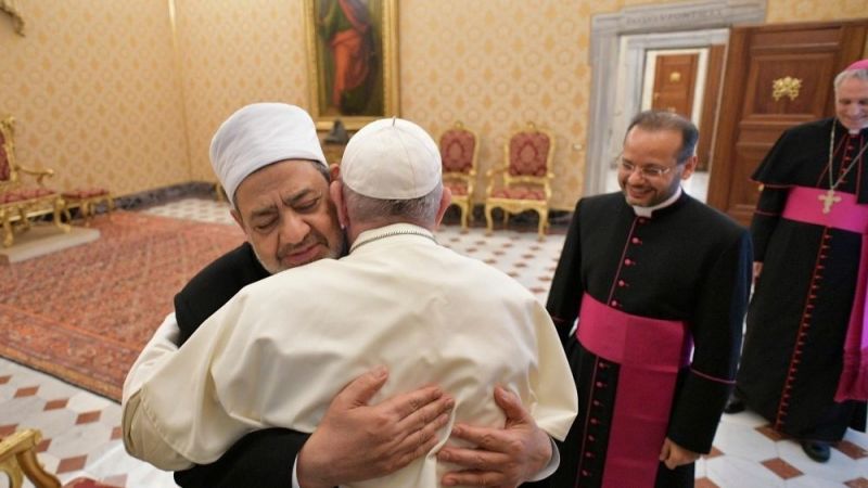 News Photo 1 - Europe - Otta Nottathil - 161120196pope