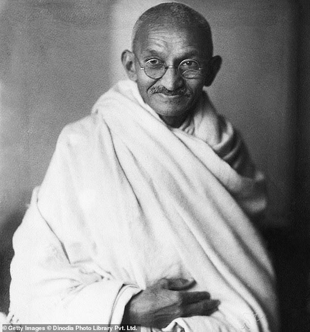 News Photo 1 - U.K. - Otta Nottathil - 8320203gandhiji