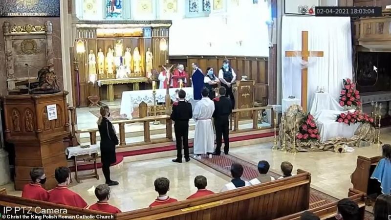 News Photo 1 - U.K. - Otta Nottathil - 5420219church