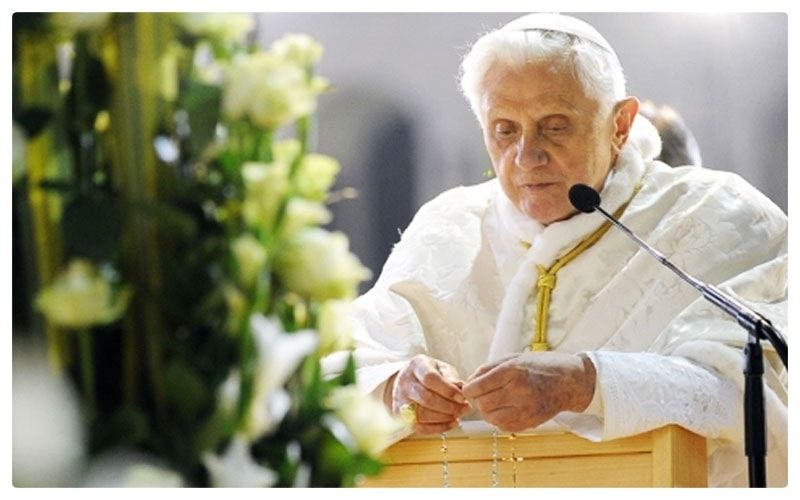 News Photo 2 - Europe - Otta Nottathil - 94_birthday_emeritus_pope_benedict_16