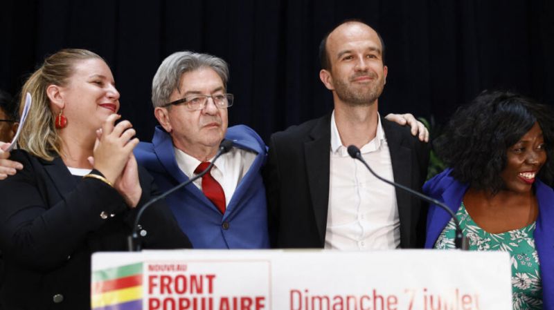 News Photo 1 - Europe - Otta Nottathil - france_left_surge
