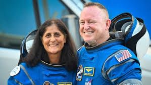 News Photo 1 - America - Otta Nottathil - sunita_butch_return