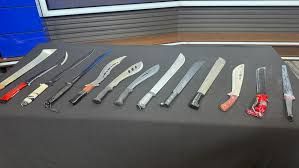 News Photo 1 - Australia - Otta Nottathil - victoria_knife_ban