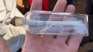 Photo #1 - Europe - Otta Nottathil - message_in_glass_bottle_time_capsule